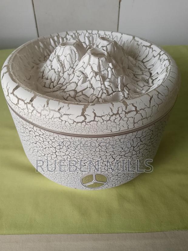 Remote Control 35v Volcano Shape Ultrasonic 500ml Diffuser · Photo 2