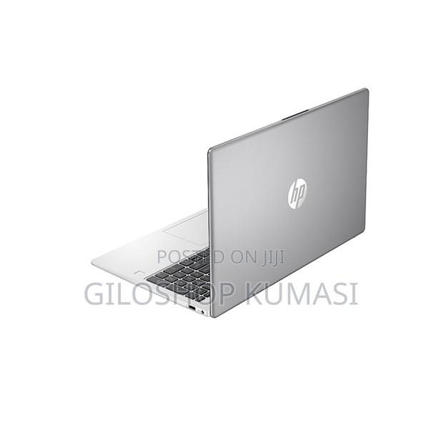 New Laptop HP 250 G10 8GB Intel Core I7 SSD 512GB photo 2