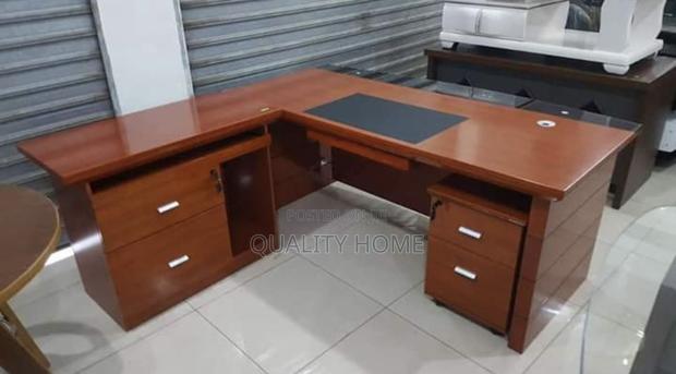 Office Table L Shape · Photo 4
