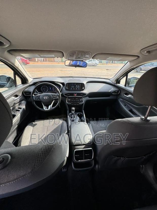 Hyundai Santa Fe SE 2.4 FWD 2019 Black