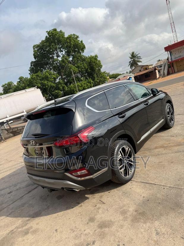 Hyundai Santa Fe SE 2.4 FWD 2019 Black