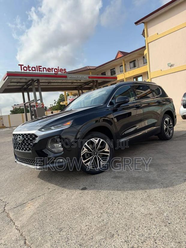 Hyundai Santa Fe SE 2.4 FWD 2019 Black