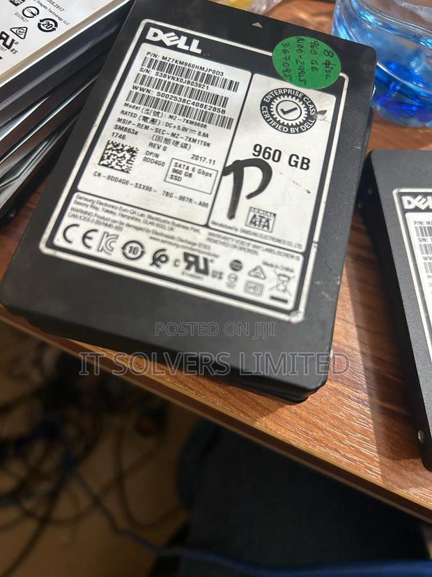 Dell 960gb Sata 6gb/S Read Intensive 2.5'' SSD