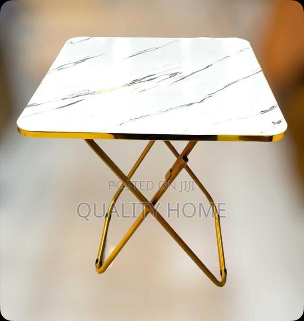 Foldable Table · Photo 4