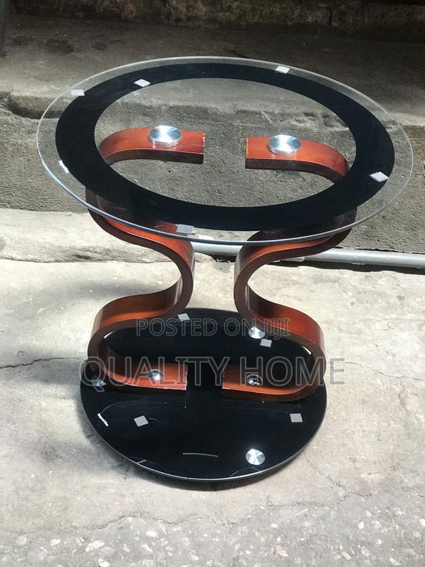 Side/ Center Table · Photo 2