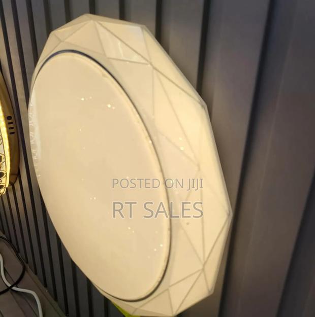 Modern Rr1 Ceiling Light · Photo 4
