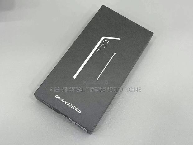 New Samsung Galaxy S25 Ultra 256 GB Silver