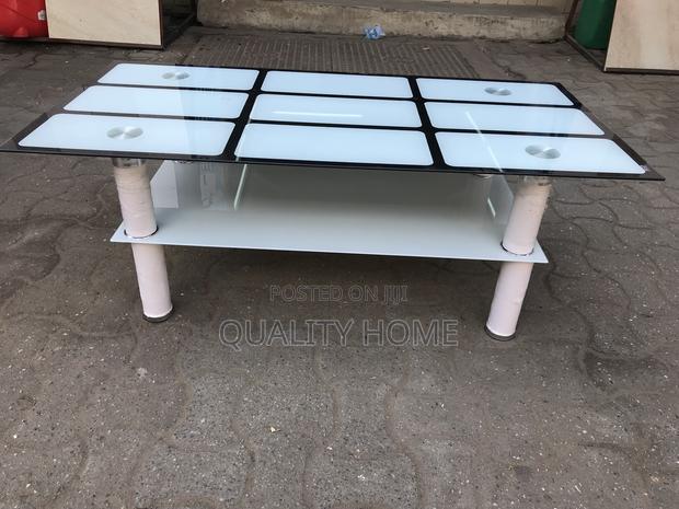 Center Table · Photo 4