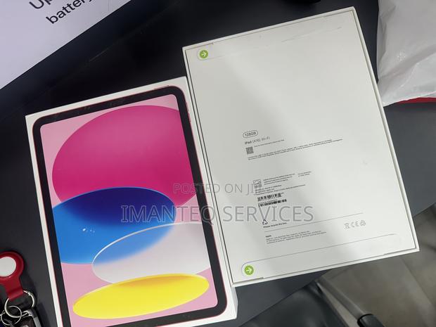 New Apple iPad (2025) 128 GB Pink · Photo 3