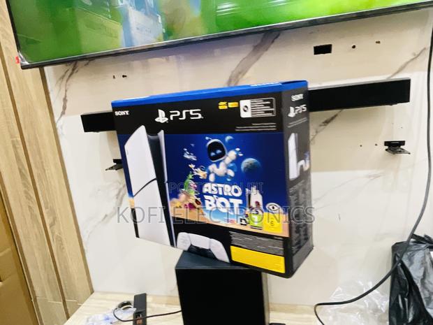 Sony Playstation 5 Slim 1tb Digital Console 30th Edition · Photo 2