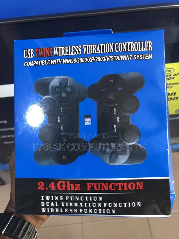USB Twins Wireless Vibration Controller · Photo 2