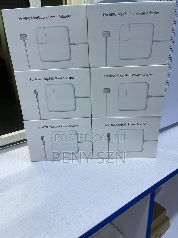 Macbook Charger · Photo 4