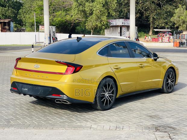 Hyundai Sonata Limited 2022 Gold