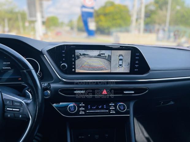 Hyundai Sonata Limited 2022 Gold