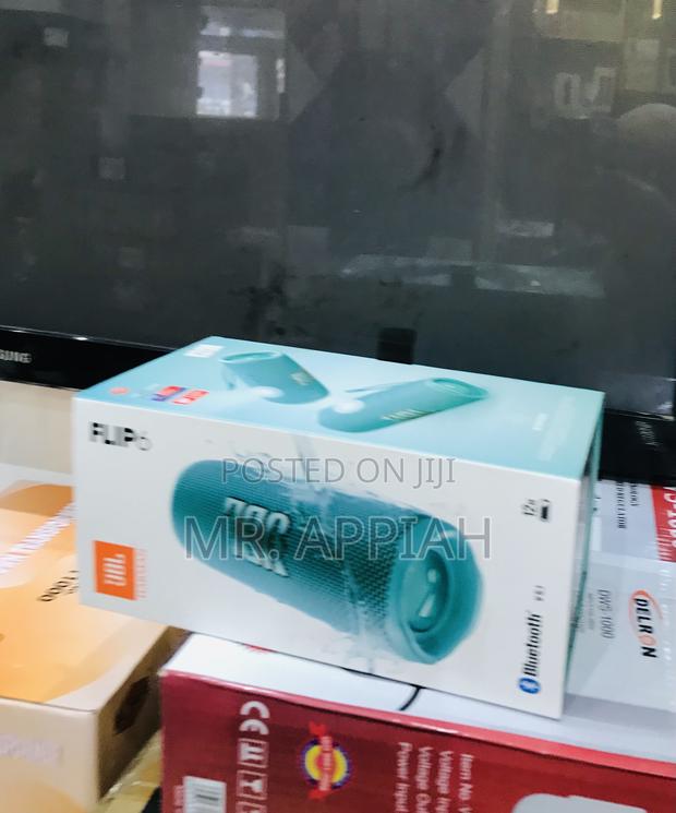 Original JBL Flip 6 Portable Speaker(Turquoise Green) · Photo 1
