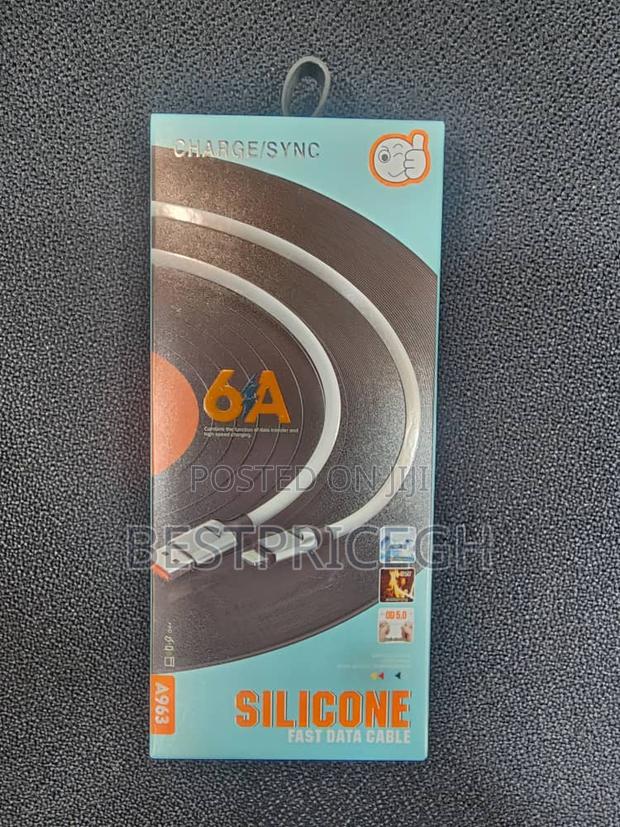 Silicone Fast Data Usb to Lightning Cable · Photo 3