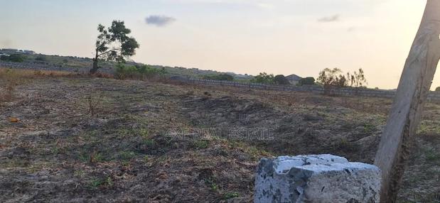 Free Freebies on Certified Lands at Prampram Beach Road · Photo 4