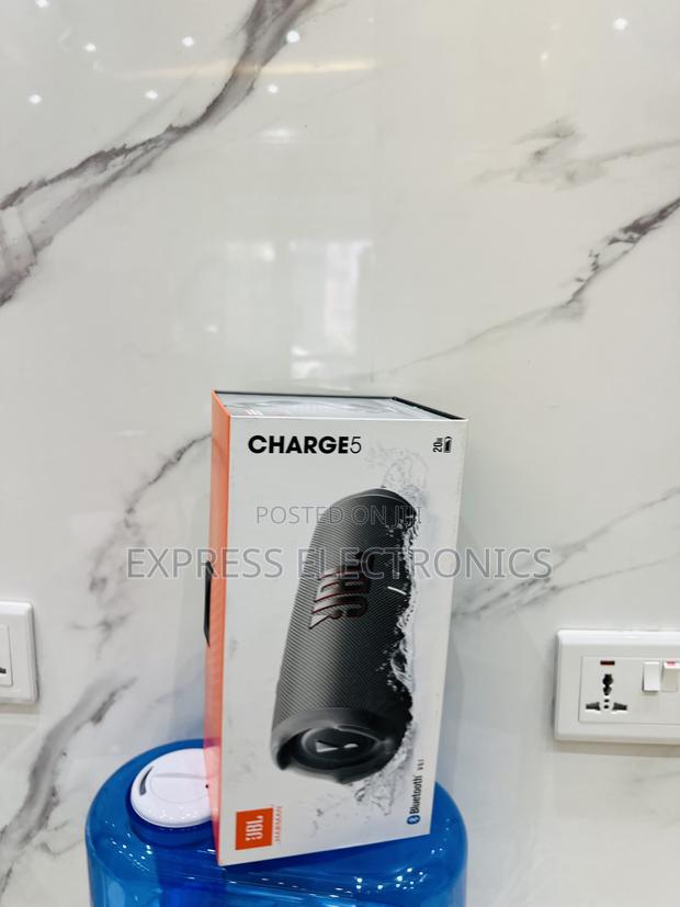 Wireless Stream Bluetooth Speaker Charge 5 · Photo 1
