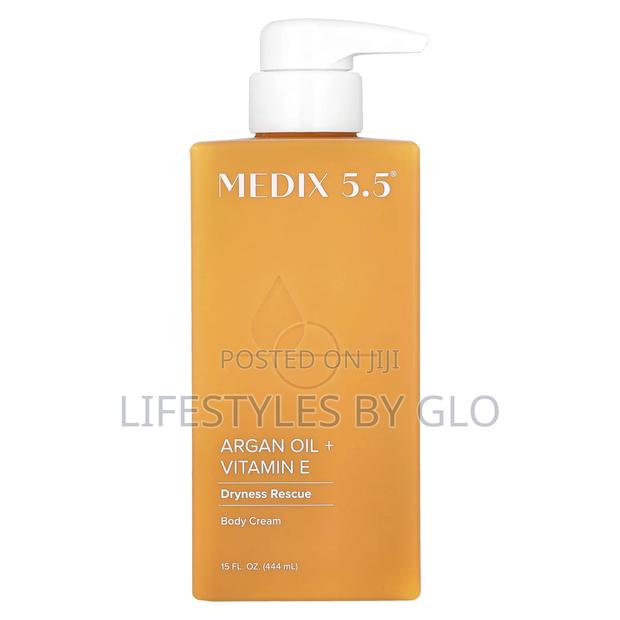 Medix 5.5 Argan Oil and Vitamin E Body Cream Moisturizer · Photo 2
