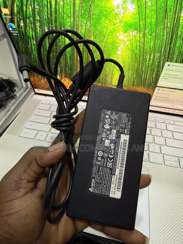 Msi Gaming Chargers Chicony 20v 6.2a 1200w Laptop Adapter photo 2
