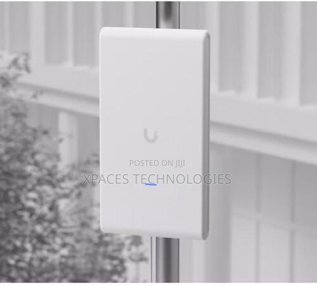 Ubiquiti Unifi U6 Mesh Pro Dual-Band Indoor/Outdoor Wi-Fi 6 photo 2