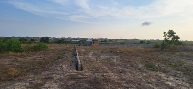 Special Easter Promo Deals on Certified Lands. · Photo 4