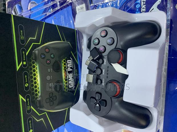 Wireless Controller for Phone and PC · Photo 2