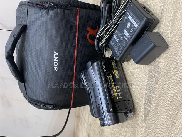 Sony Sr11 Video Camera 60gig Internal Memory · Photo 4