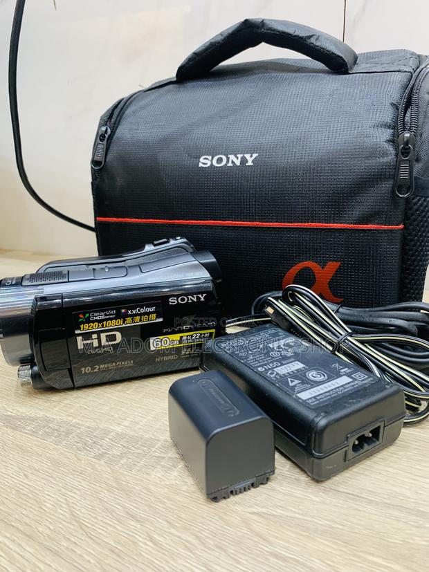 Sr 11 Sony Camera 60 Gig Inbuilt Memory · Photo 3