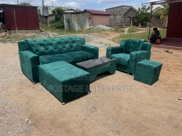 Newly Designed High Quality Sofa