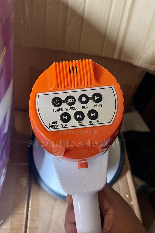 GLS 25-Watts Megaphone · Photo 3