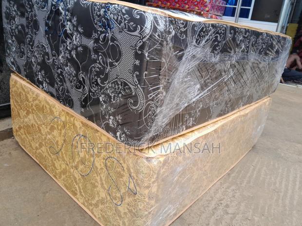 20inches Double Mattress for Sale · Photo 2