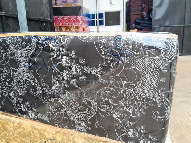 16inches Mattress for Sale · Photo 2