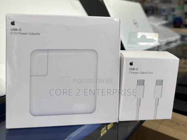 Apple 61w Usb-C Power Adapter With 2m Cable · Photo 3