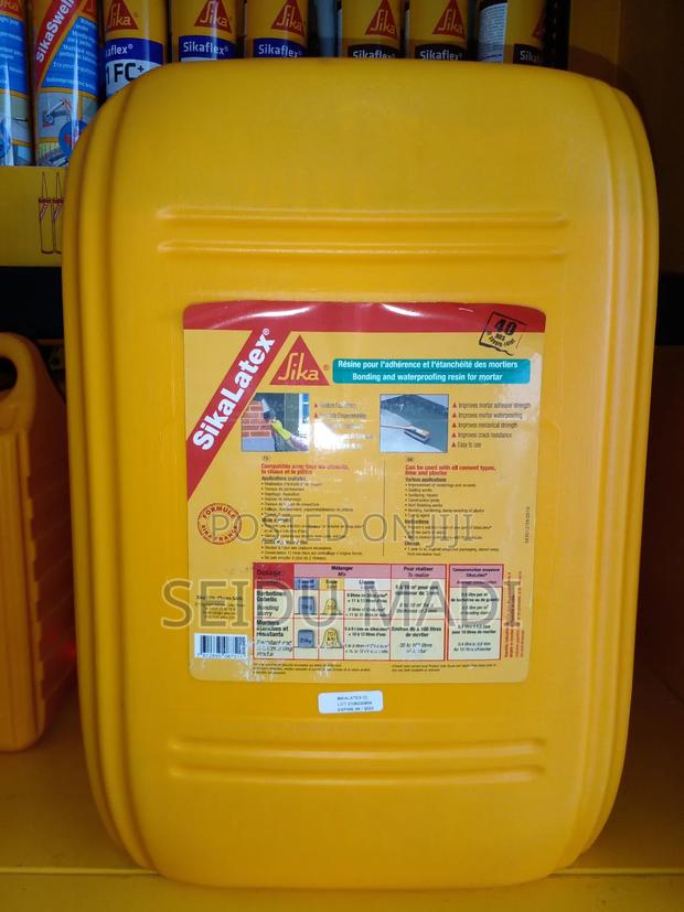 Sikalatex Waterproof Admixture (20kg) · Photo 2