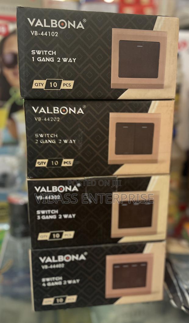 Valbona Brown Switches