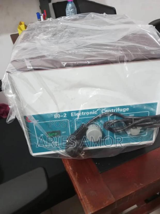 Centrifuge 12 Bucket · Photo 3
