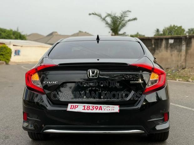 Honda Civic Touring Sedan 2019 Black