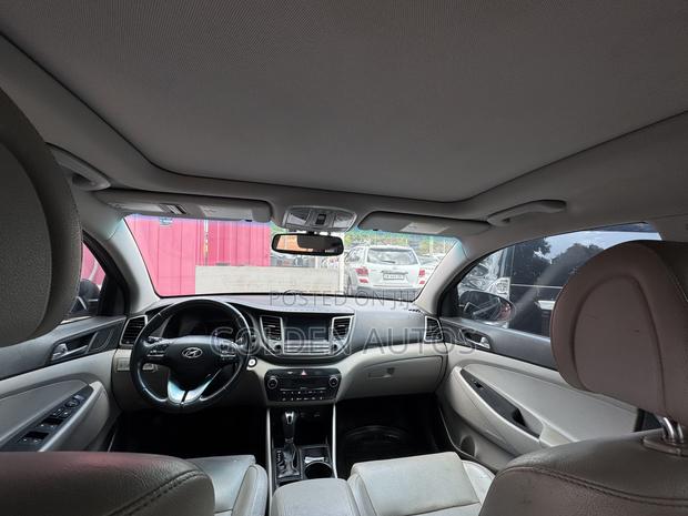 Hyundai Tucson 2016 Black