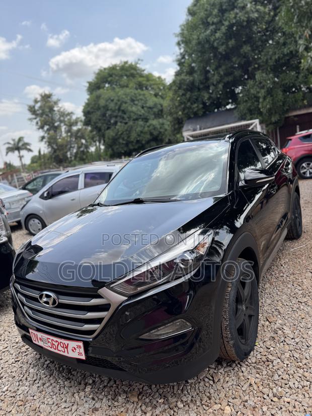 Hyundai Tucson 2016 Black