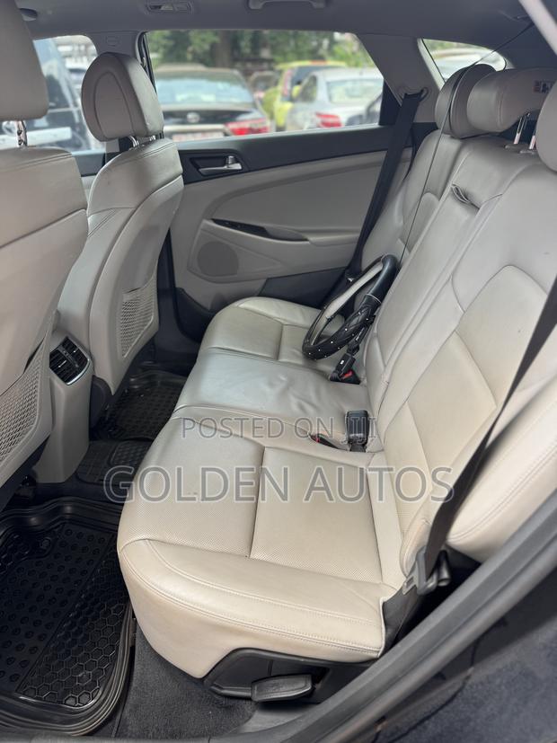 Hyundai Tucson 2016 Black