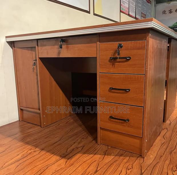 Large Computer Desk for Office photo 2