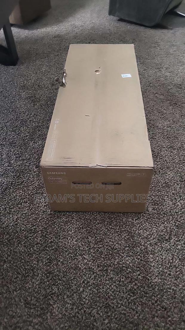 Samsung 49” Class Odyssey Neo G9 Dual QHD 240hz 1ms G-Sync photo 10