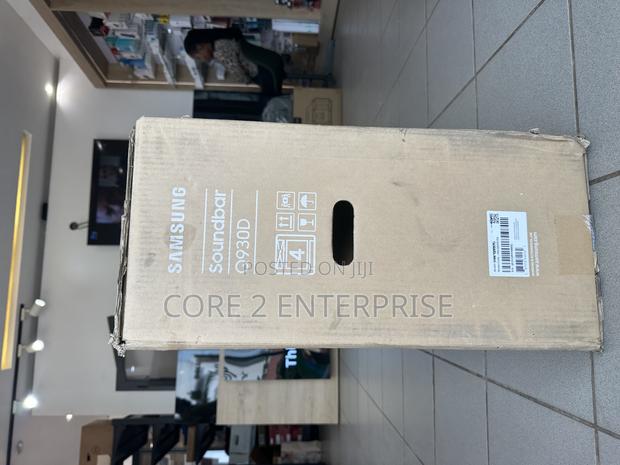 Samsung Hw-Q930d Soundbar · Photo 2