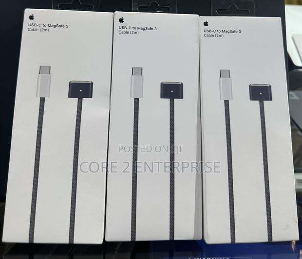 Usb-C to Magsafe 3 Cable · Photo 3
