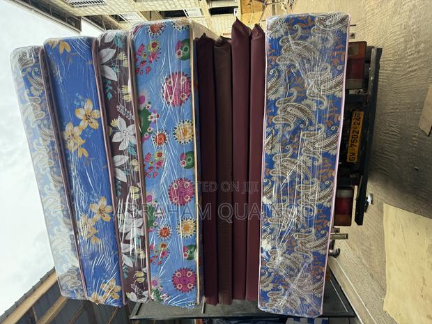 Lily Foam Double Mattress for Sale · Photo 2
