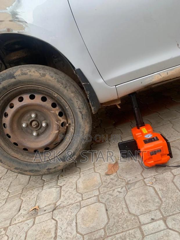 Electric Car Jack photo 5