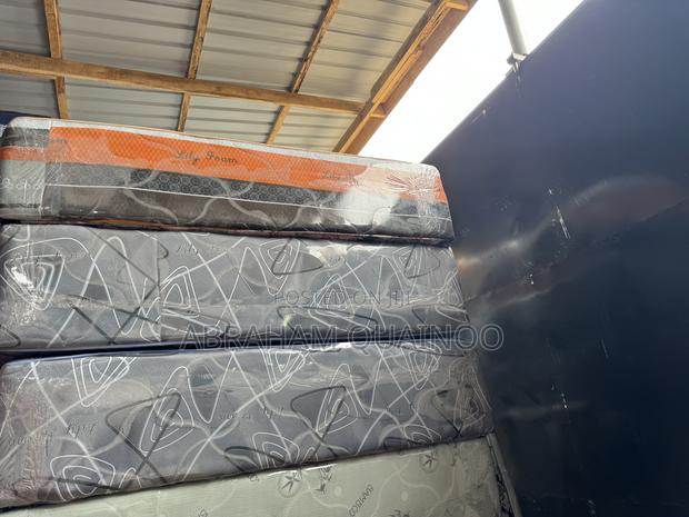 13inches Double Mattress for Sale · Photo 2