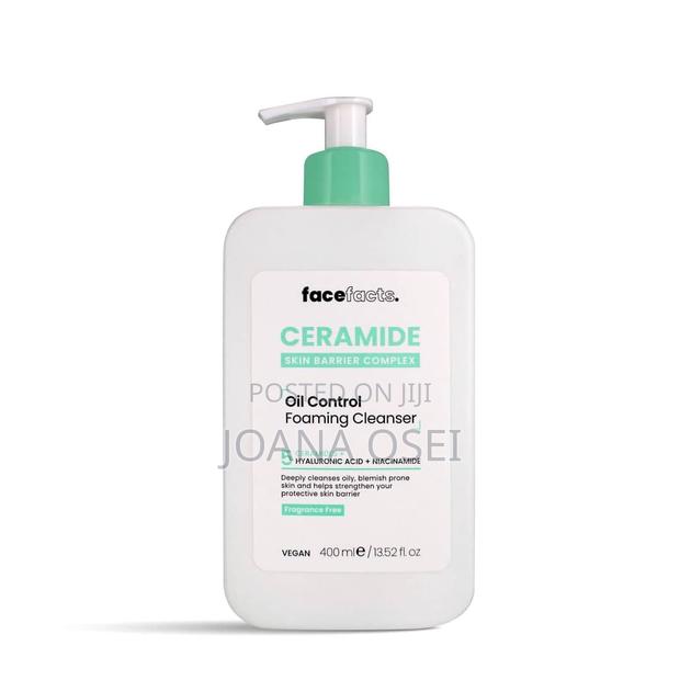 Ceramide Oil Control Foaming Cleanser · Photo 2