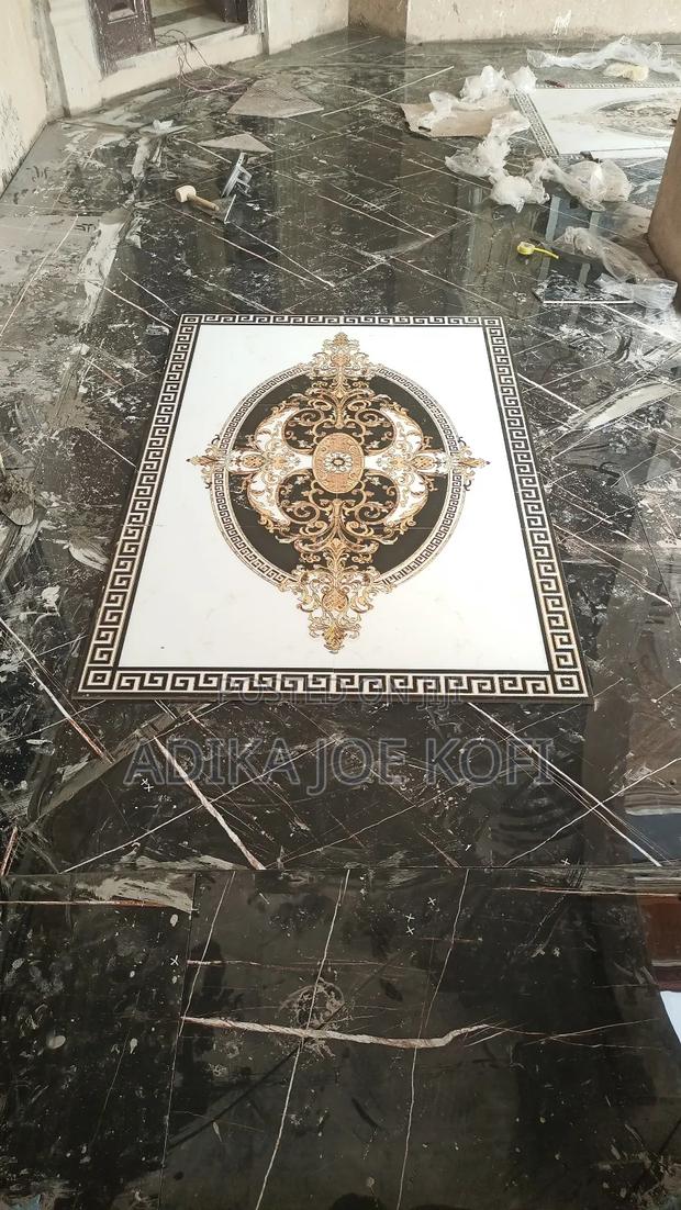 Joe Tilling Decorations and Parapet · Photo 4